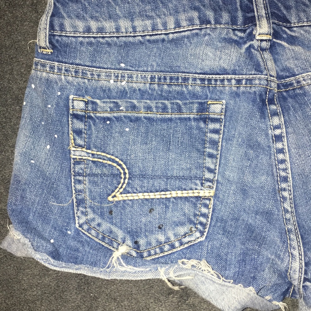 AE SHORTS - Picture 6 of 8